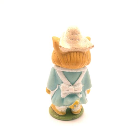 Puzzletown Mother Cat Family Cottage Replacement Figure Piece Plastic Part Set B - Picture 3 of 8